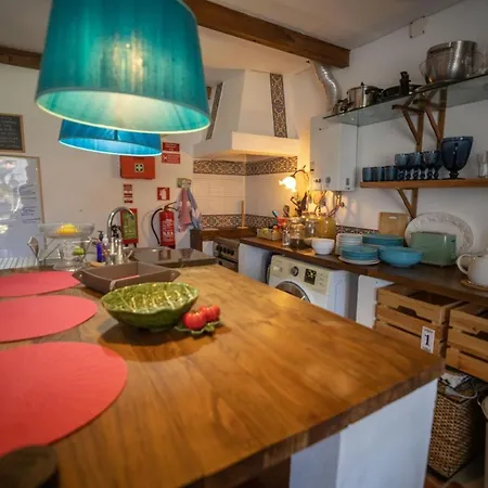 House Babylon With Kitchenette And Garden Pensión