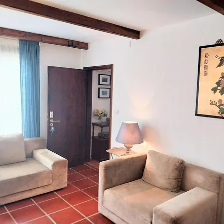 Pensión House Babylon With Kitchenette And Garden Torreira