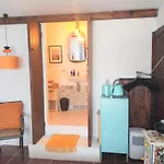 House Babylon With Kitchenette And Garden Guest house 4*