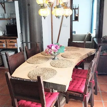 House Babylon With Kitchenette And Garden Torreira