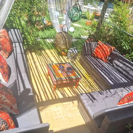 House Babylon With Kitchenette And Garden 4* טוריירה