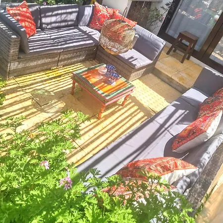 House Babylon With Kitchenette And Garden Pensjonat Torreira