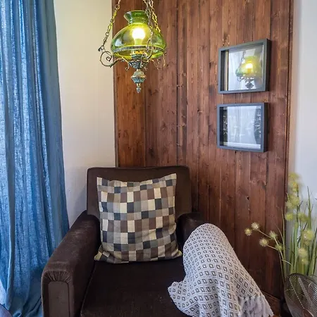 House Babylon With Kitchenette And Garden 4*