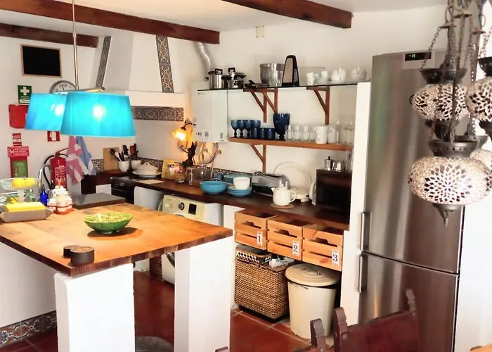 House Babylon With Kitchenette And Garden Torreira