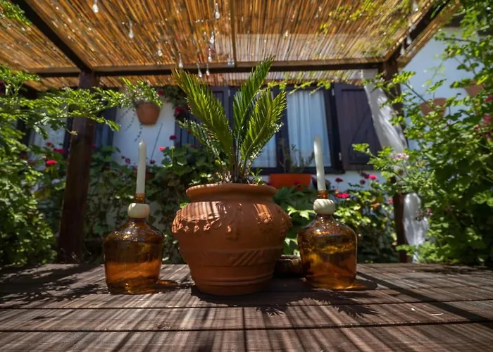 House Babylon With Kitchenette And Garden 4* Torreira