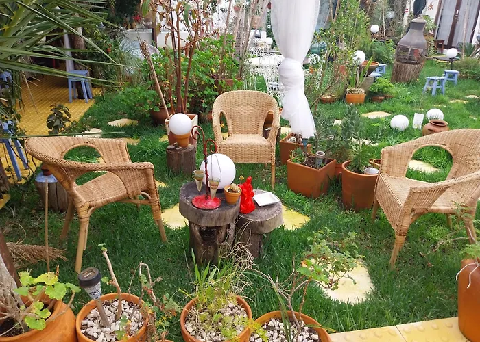 House Babylon With Kitchenette And Garden Affittacamere