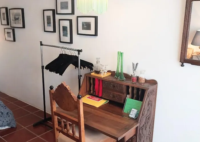 House Babylon With Kitchenette And Garden 4*