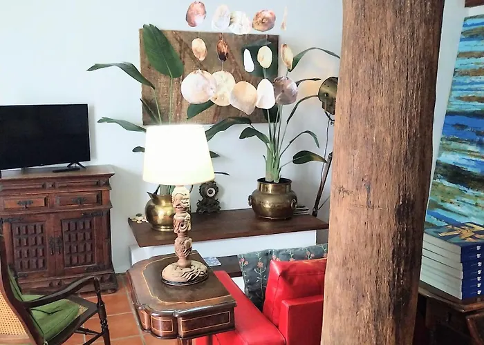 House Babylon With Kitchenette And Garden Affittacamere 4*