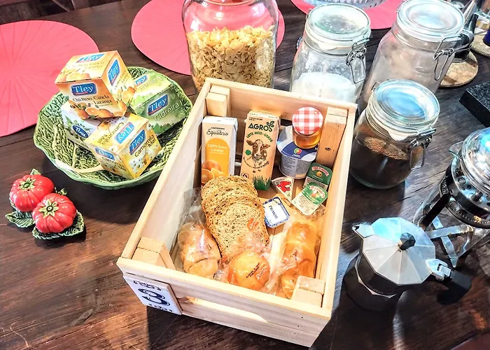 House Babylon With Kitchenette And Garden Affittacamere Torreira